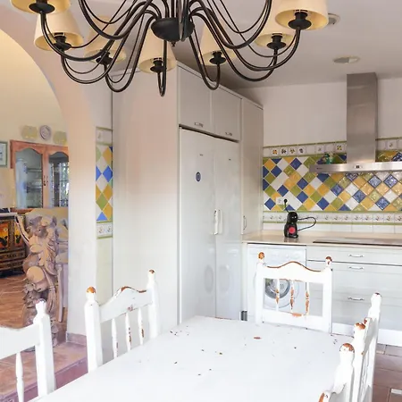 La Casa Amarilla Сasa de vacaciones *