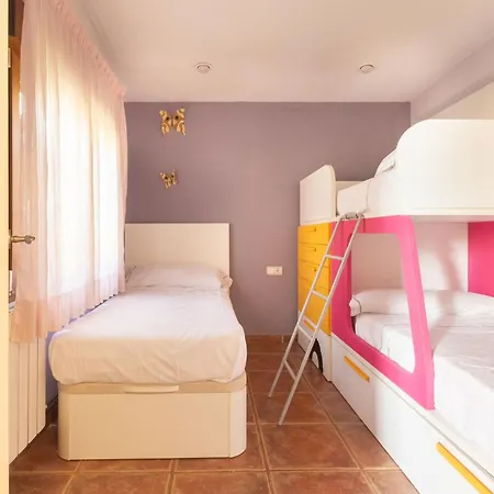 La Casa Amarilla Сasa de vacaciones *
